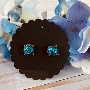 Blue glitter studs